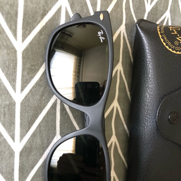 Ray-Ban New Wayfarer Sunglasses 55mm 18mm - Picture 5 of 14